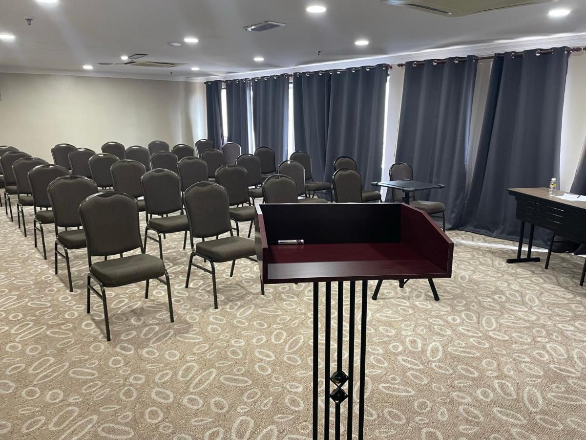 Putra Brasmana Hotel Kuala Perlis Eksteriør bilde