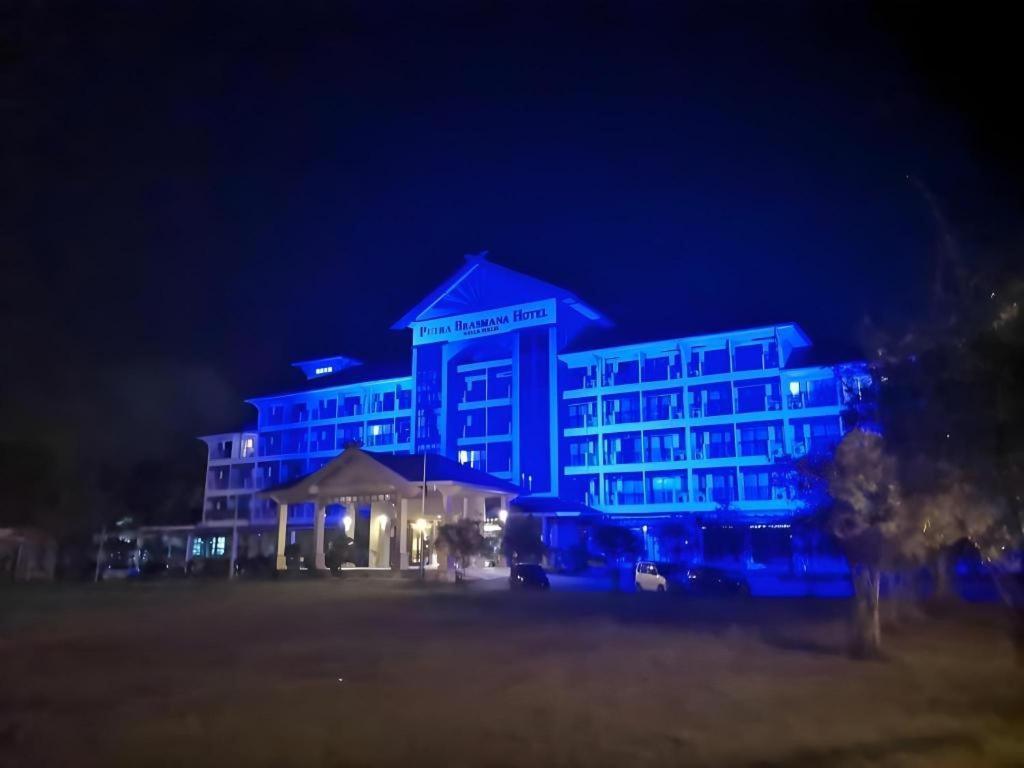 Putra Brasmana Hotel Kuala Perlis Eksteriør bilde