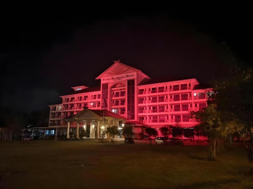 Putra Brasmana Hotel Kuala Perlis Eksteriør bilde