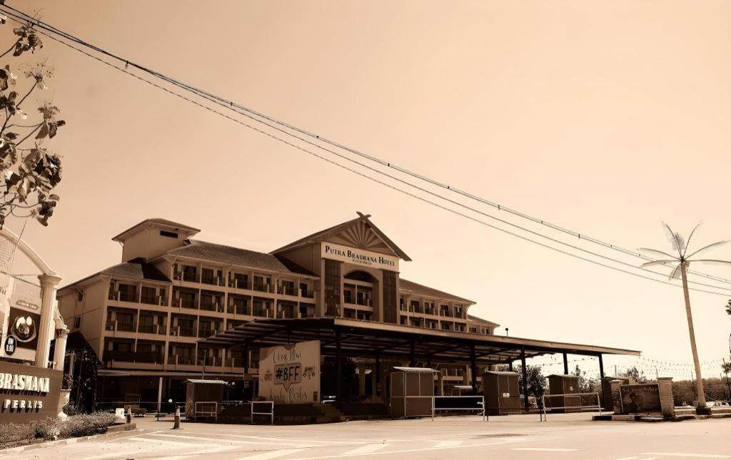 Putra Brasmana Hotel Kuala Perlis Eksteriør bilde